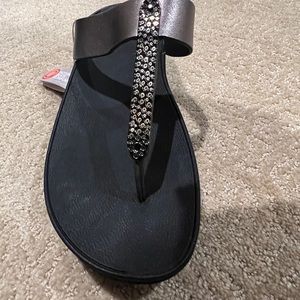 FITFLOP NEW SIZE 9 Rhinestone BEAUTIFUL